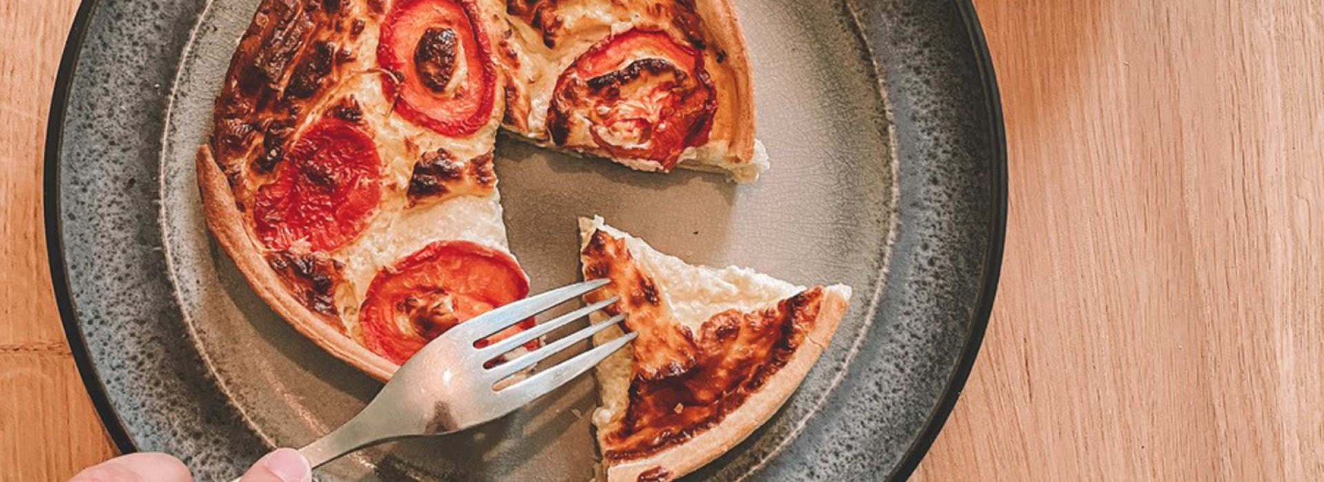 Quiche met La Vache qui rit® en tomaten